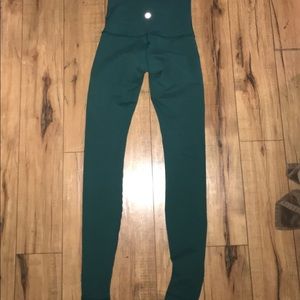 lululemon leggings 4 wunder under